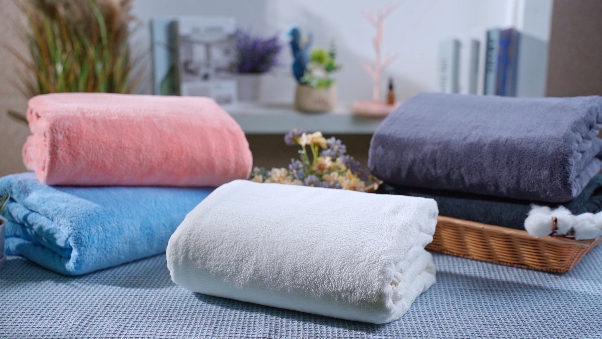 Amazon.com: Preboun 4 Pcs Oversized Fleece Bath Towels, 40 x 80